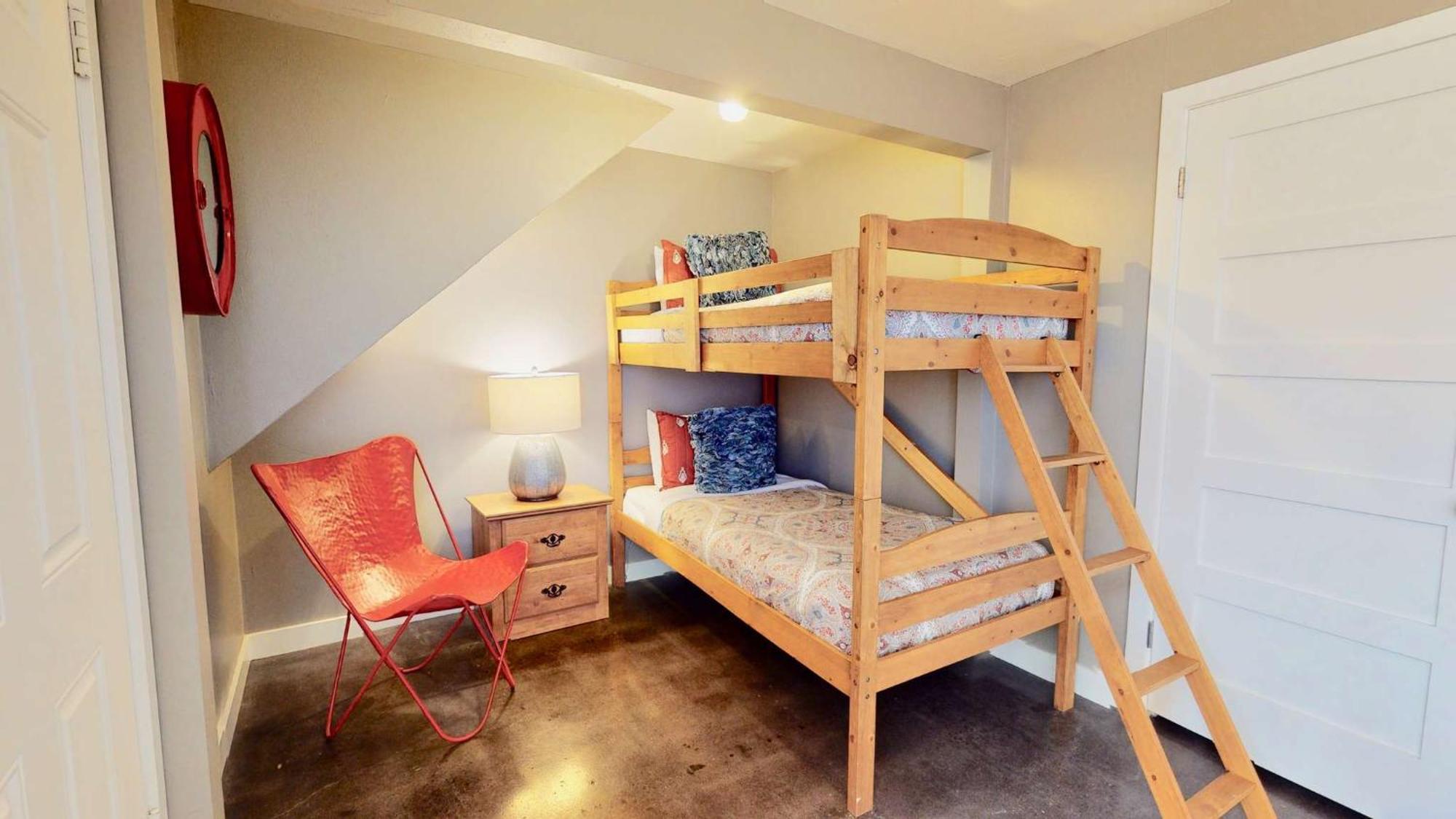 Downtown Cozy Base - Purple Sage 2 * Moab