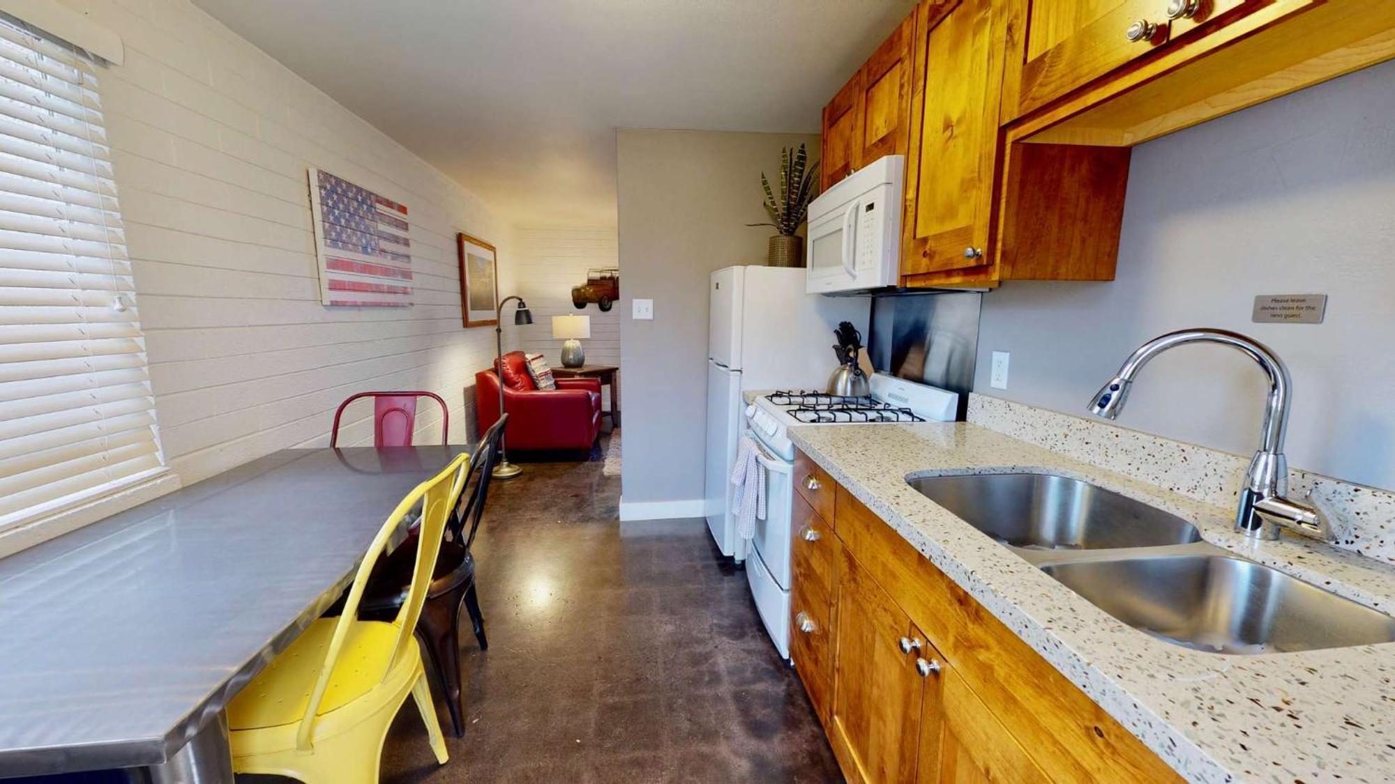 Downtown Cozy Base - Purple Sage 2 * Moab